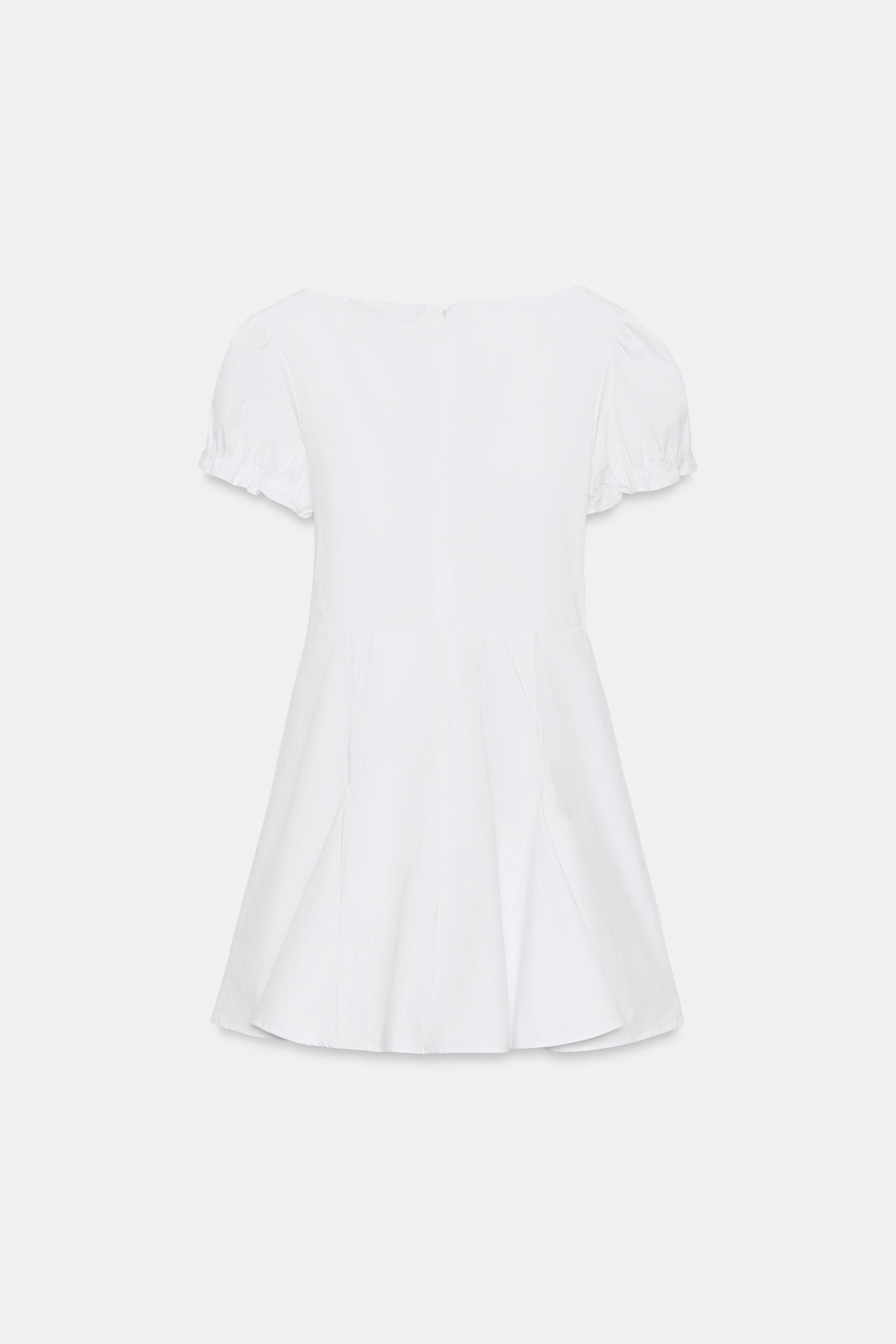 ROBE COURTE EN POPELINE À OUVERTURE
