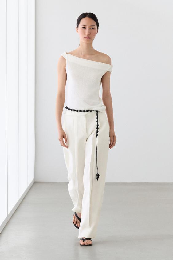 Linen trousers with darts from Zara - $200
