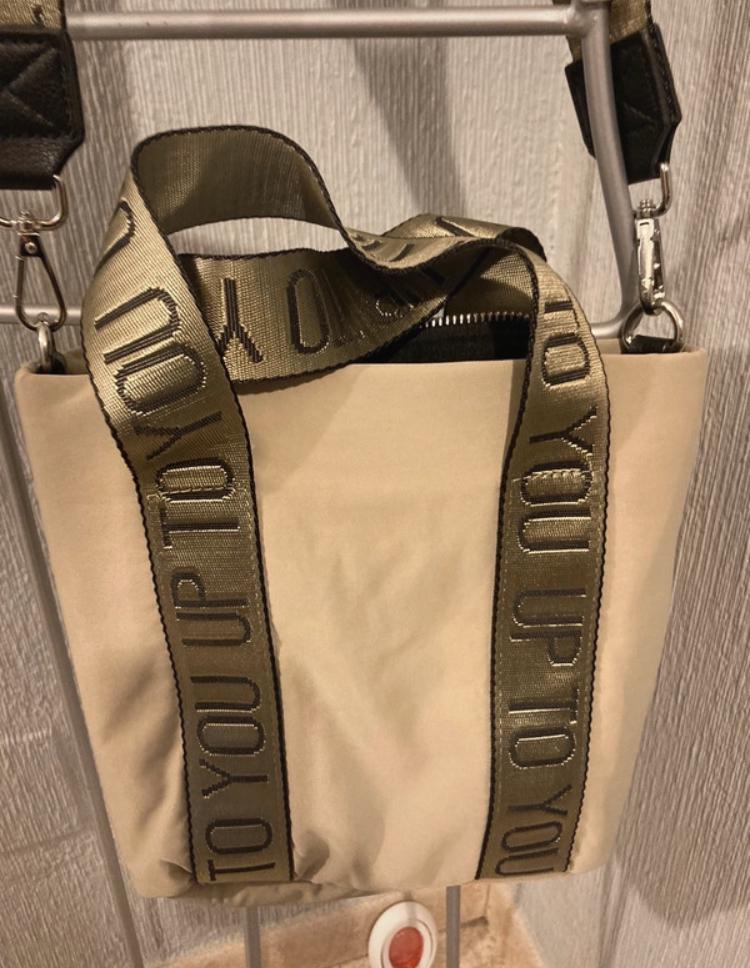 MINI NYLON TOTE BAG WITH SLOGAN DETAIL - Image 3