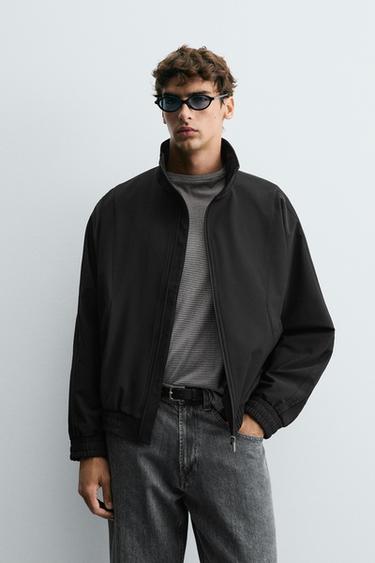 CAZADORA TÉCNICA RELAXED FIT - Negro de Zara