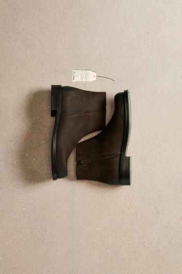 LEATHER BOOTS - Brown by Zara