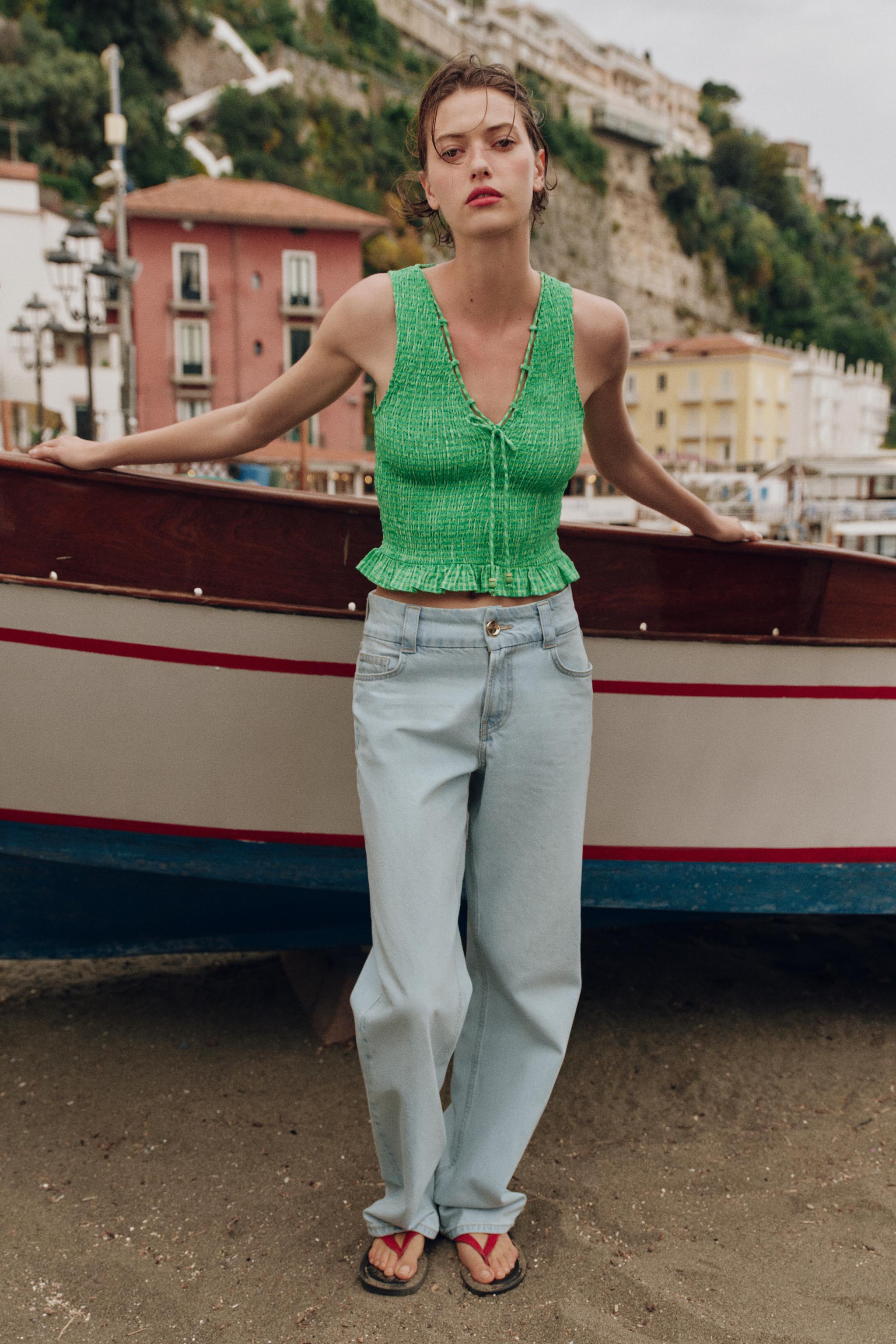 GINGHAM SMOCKED TOP — Greens
