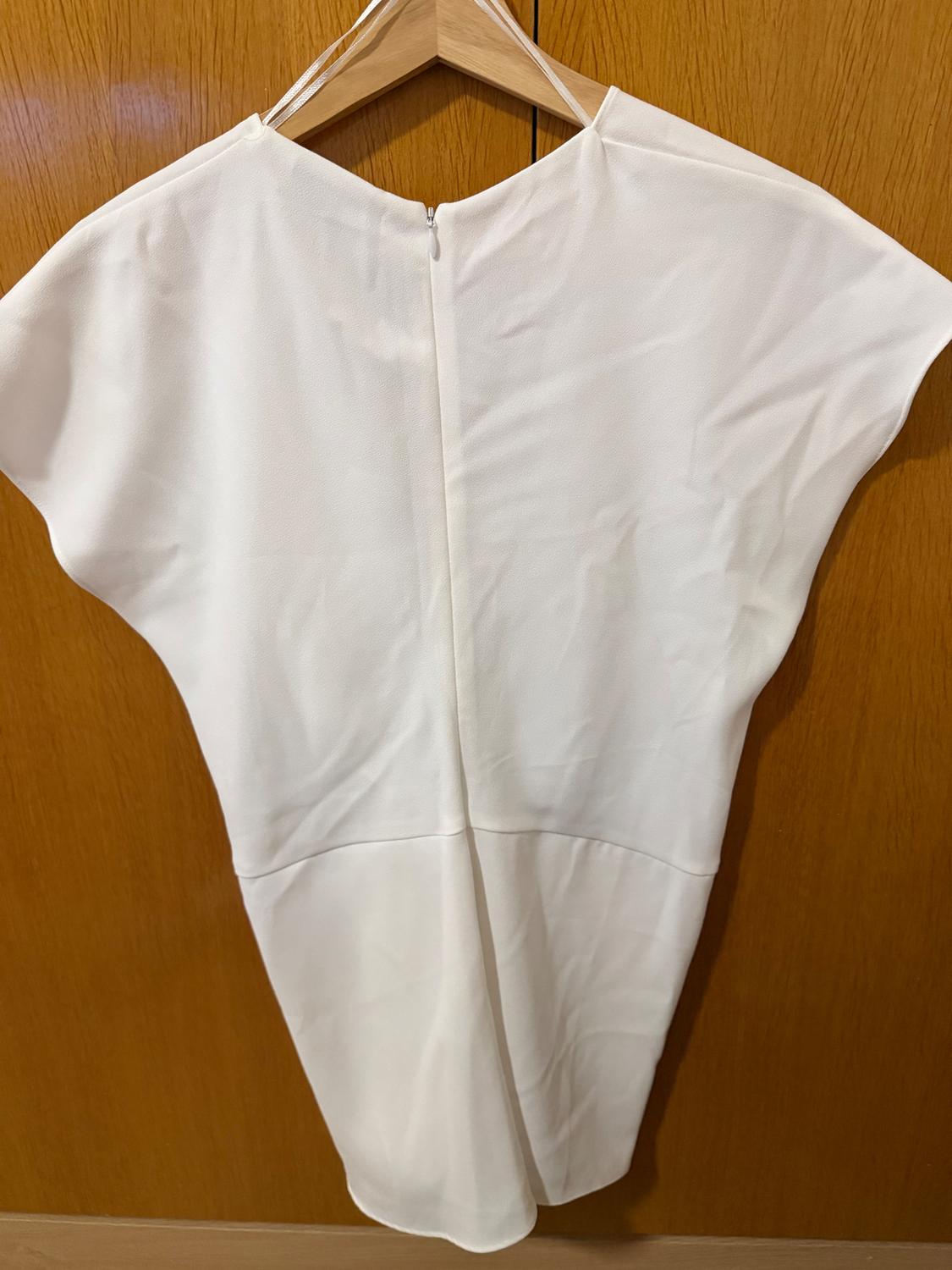 FLOWING SHIRT WITH KNOT DETAIL - Image 2