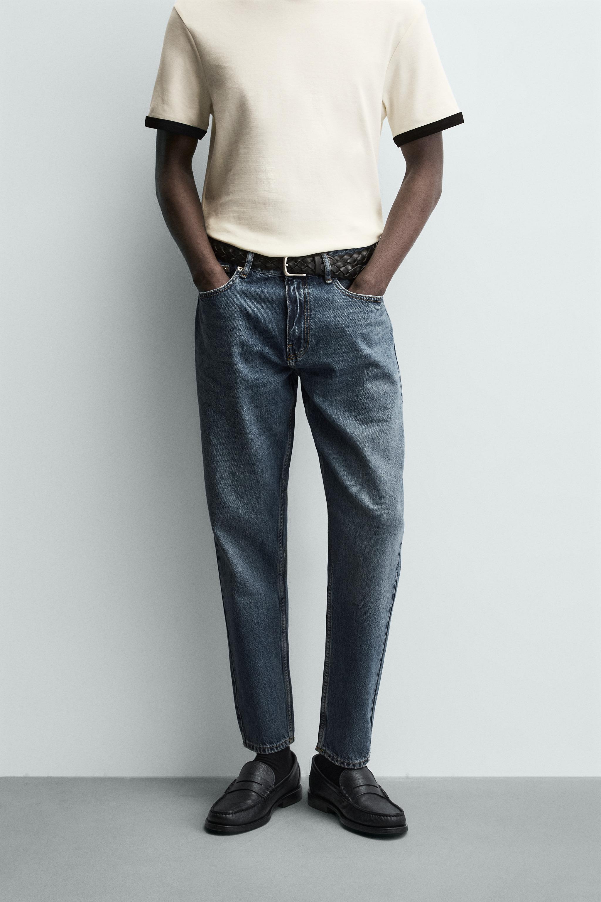 SLIM TAPERED FIT JEANS