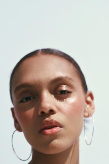 COLORETE LICHID - BLUSHY-LICIOUS - CHERRY RUBY de la Zara