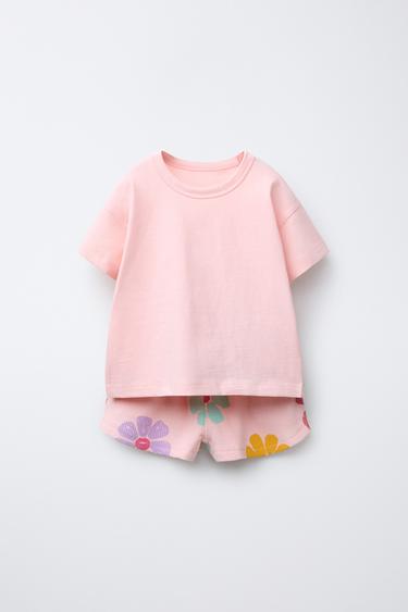 CONJUNTO CAMISETA LISA Y BERMUDA WAFFEL - Melocotón de Zara