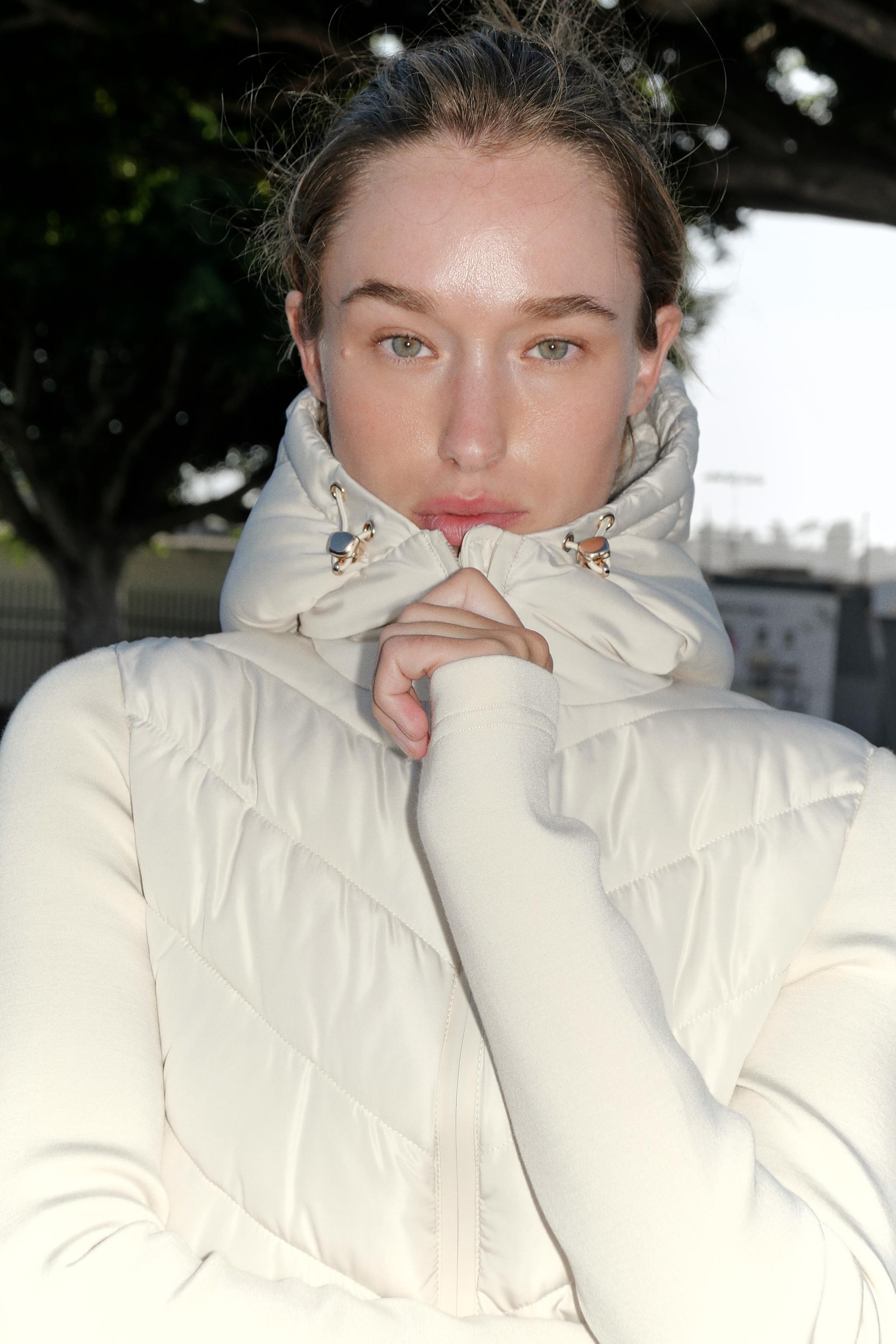 COMBINATION HOODED PUFFER JACKET