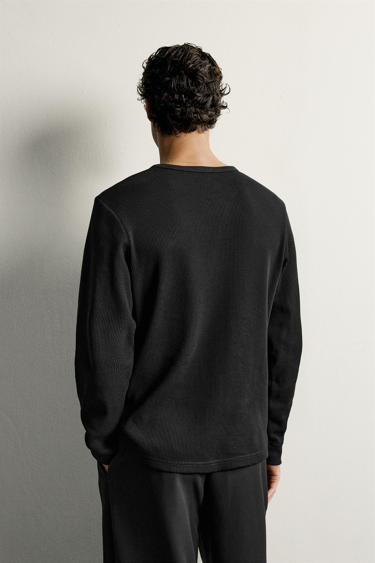 Мужская футболка Zara Waffle Knit Regular Fit, цвет: Чёрный — фото 3