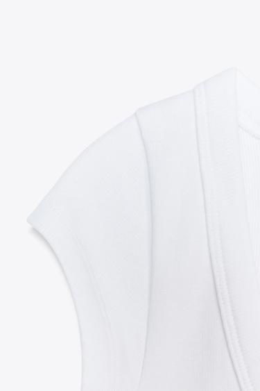 T-SHIRT À ENCOLURE ARRONDIE - Blanc de Zara - Image 7