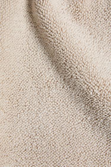 TAPIS DE BAIN COTON POINT DE RIZ - Beige de Zara