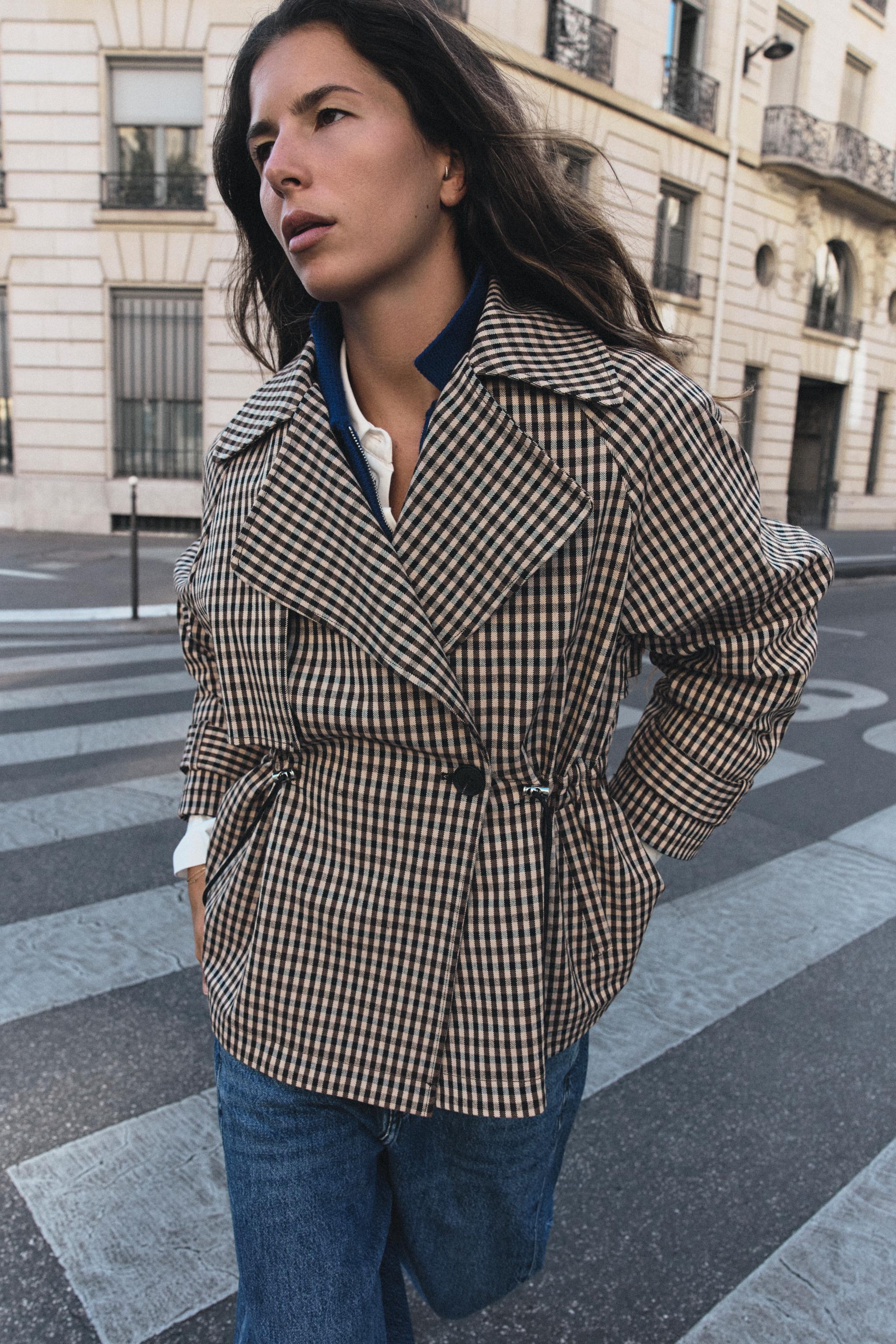 チェック柄ダブルブレストトレンチコート - ベージュ | ZARA Japan / 日本