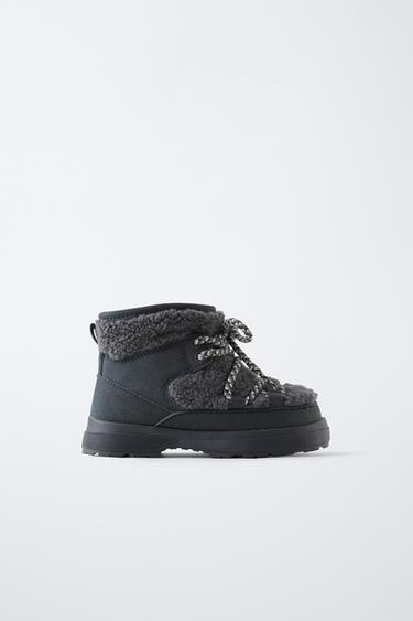 CONTRAST SHEEPSKIN BOOTS - Grey by Zara