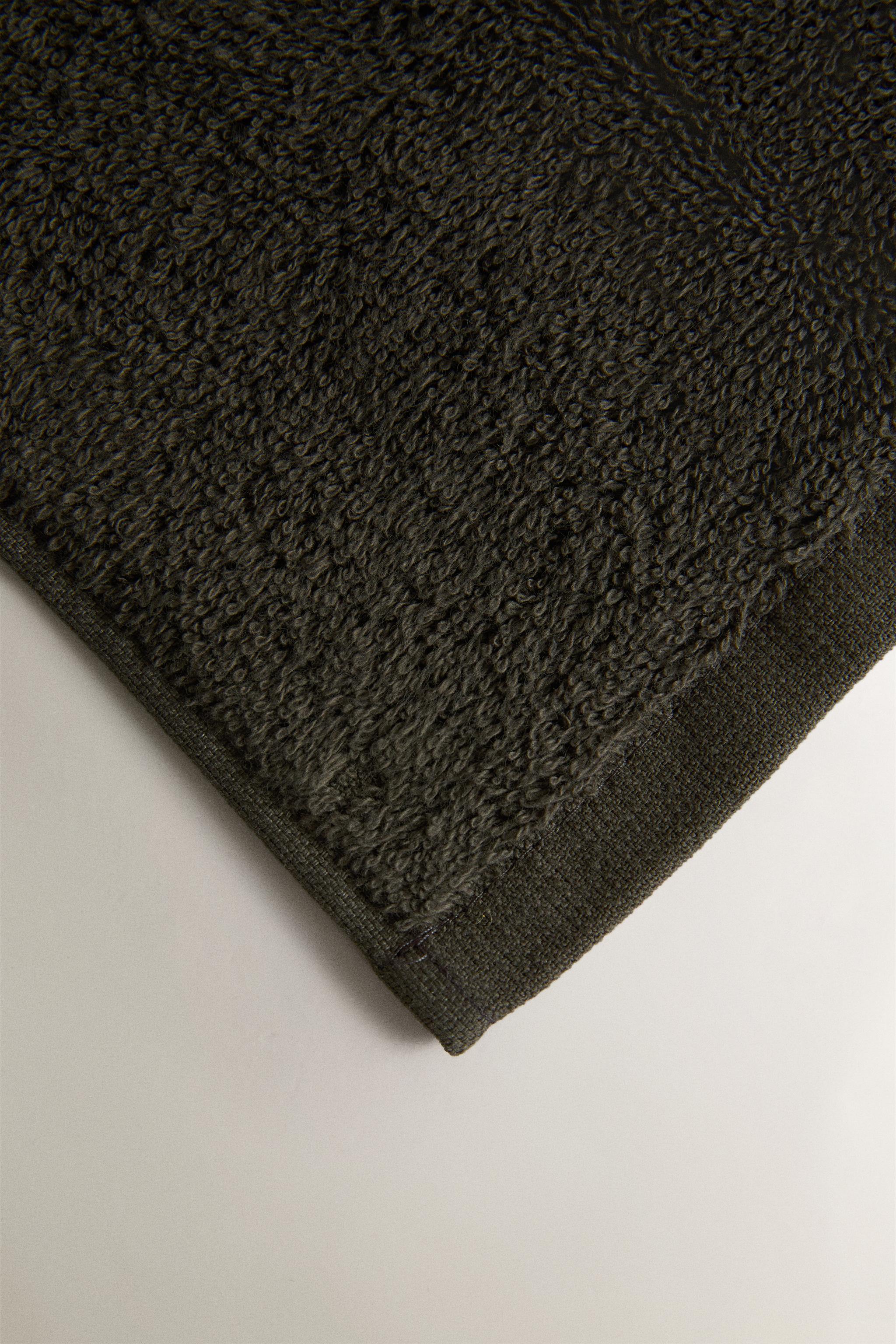 PACK OF COTTON HAND TOWELS (PACK 3)