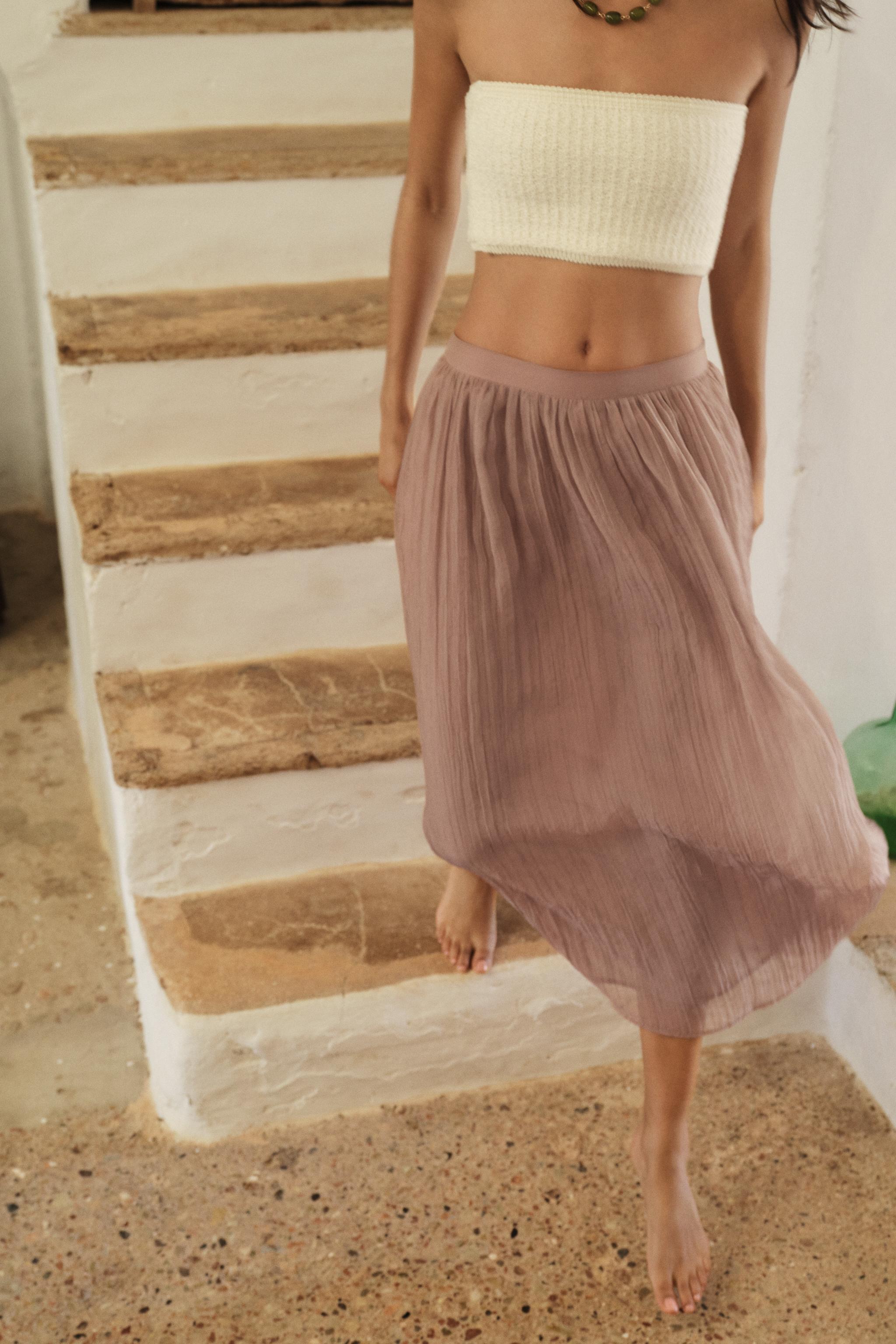 WRINKLE EFFECT MIDI SKIRT