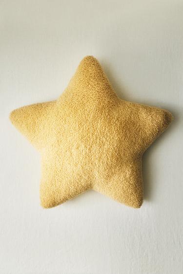 Zara CHILDREN’S LARGE FAUX SHEARLING STAR THROW PILLOW - Lime green
