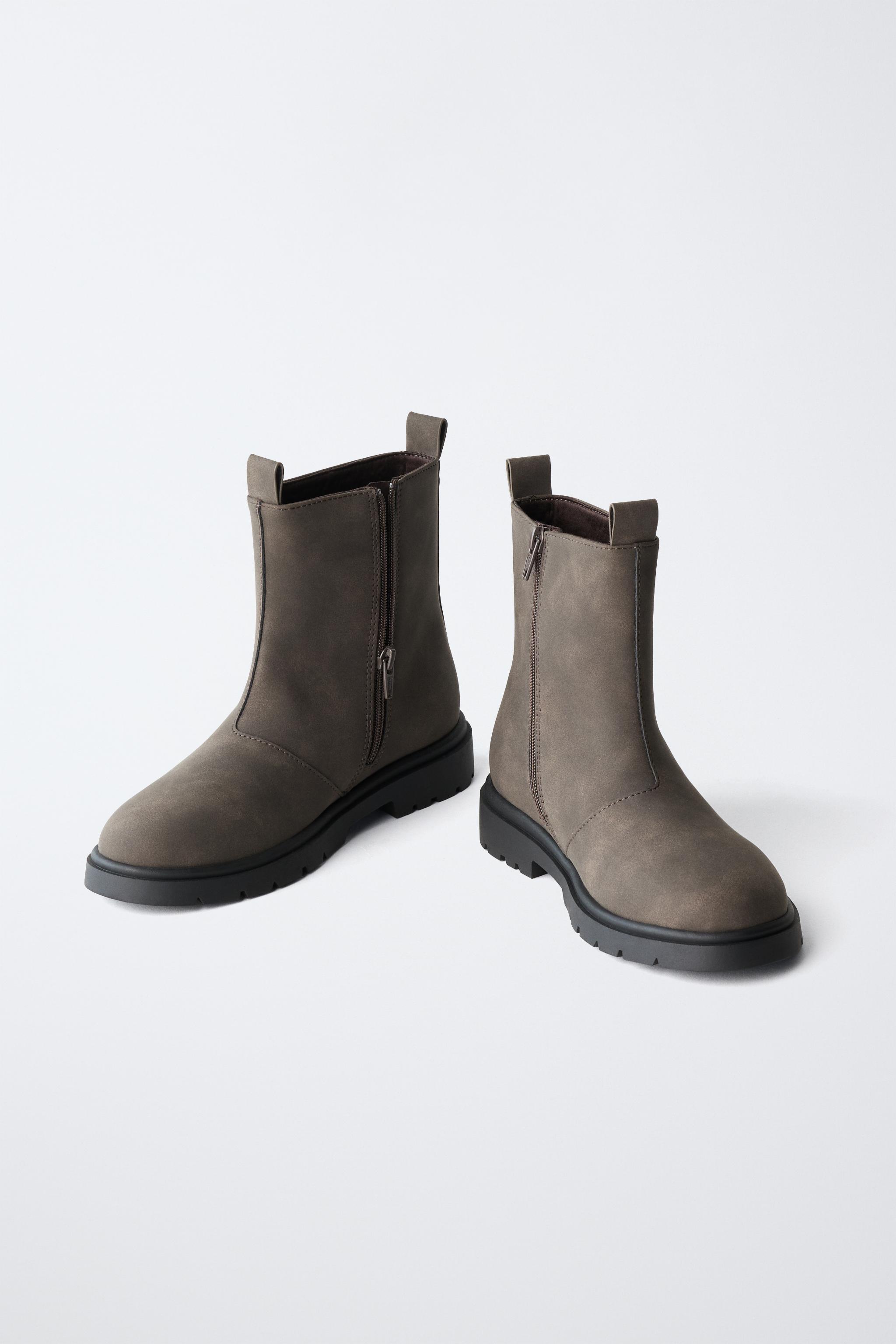 BOTTINES BASIQUES