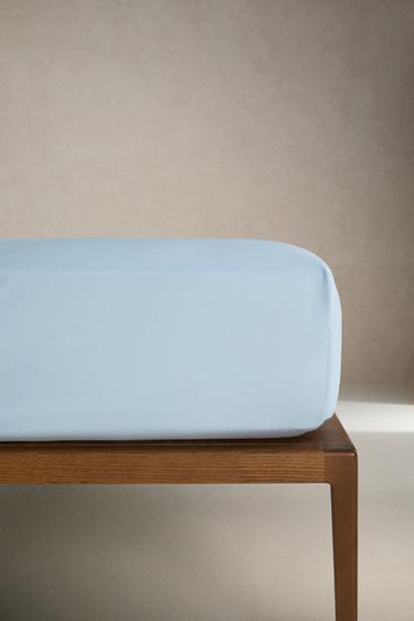 PERCALE FITTED SHEET | 30 CM HIGH (200 THREAD COUNT) - Light blue by Zara