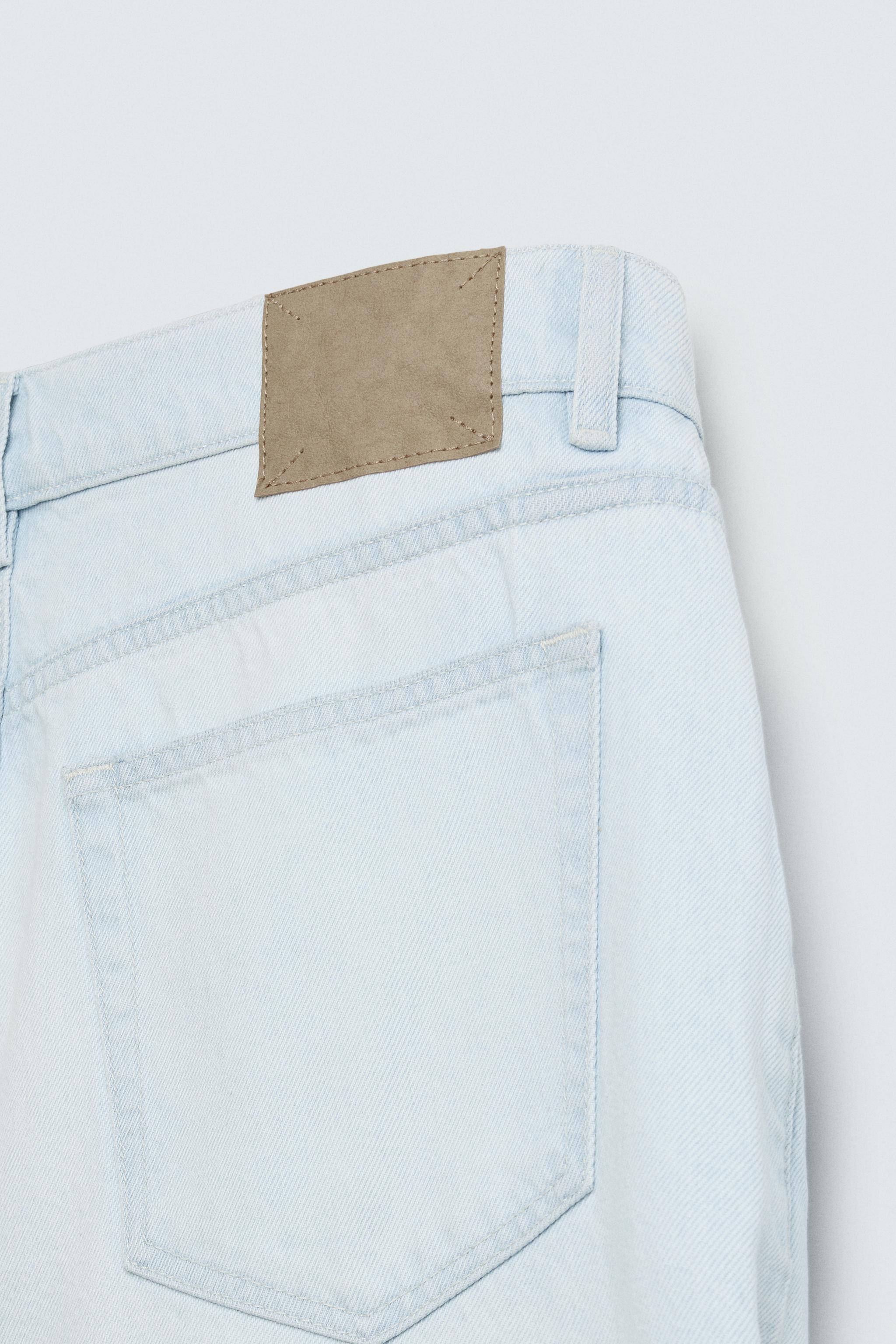 STRAIGHT FIT JEANS