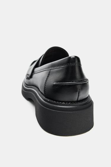 MOCASSINS À MASQUE - Noir de Zara - Image 4