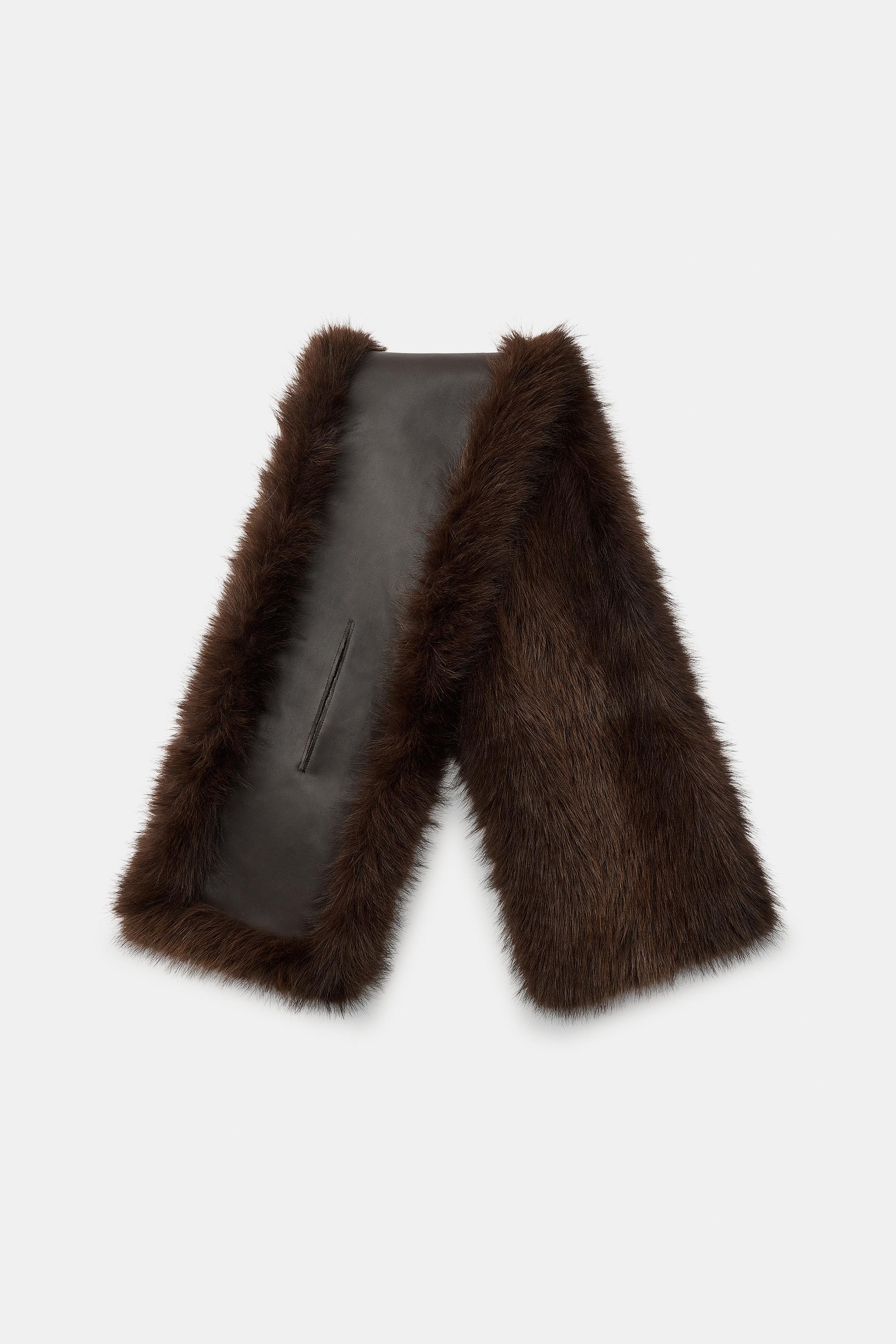 REVERSIBLE FAUX LEATHER AND FAUX FUR SCARF