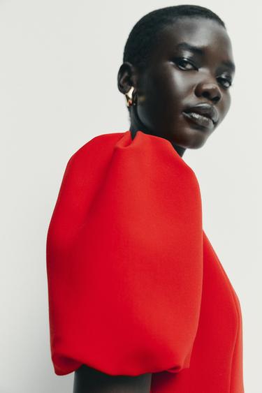 VESTIDO CORTO MANGA ABULLONADA - Rojo de Zara