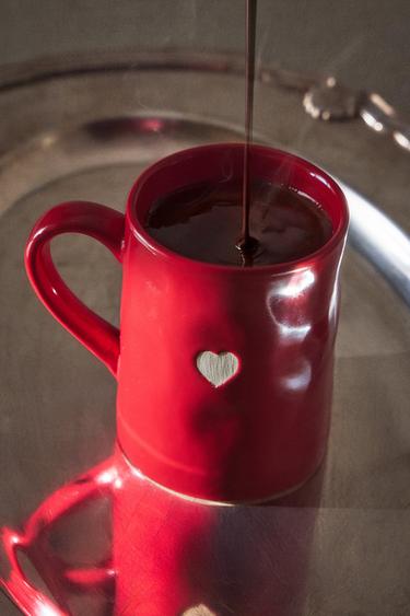 CHRISTMAS HEART CERAMIC MUG - Red / White by Zara