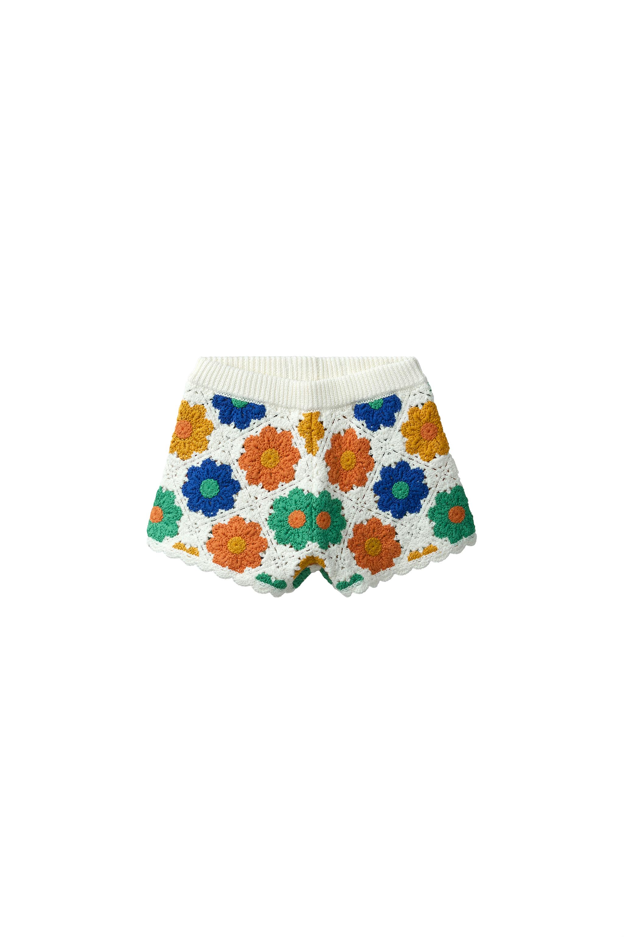 FLORAL CROCHET KNIT BERMUDA SHORTS - Multicoloured | ZARA Iraq