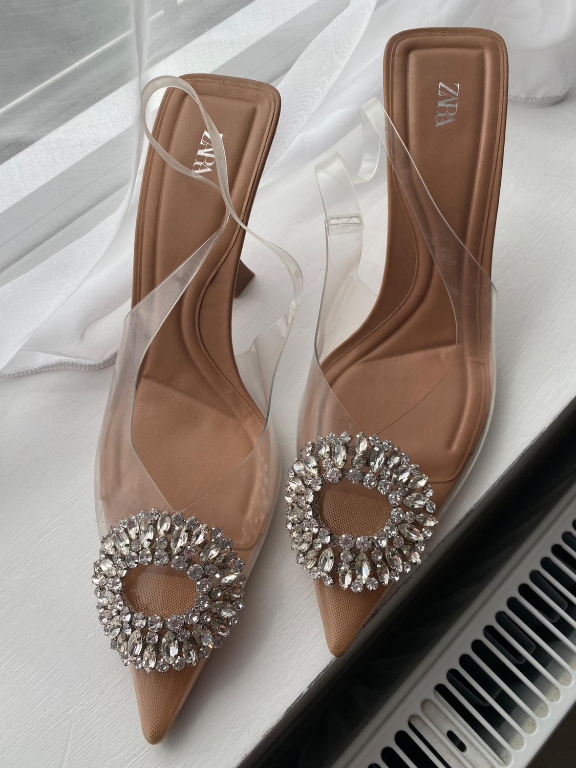 EMBELLISHED VINYL HIGH-HEEL SHOES - Image 3
