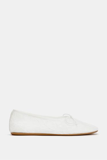 LACE BALLERINA SHOES - White by Zara