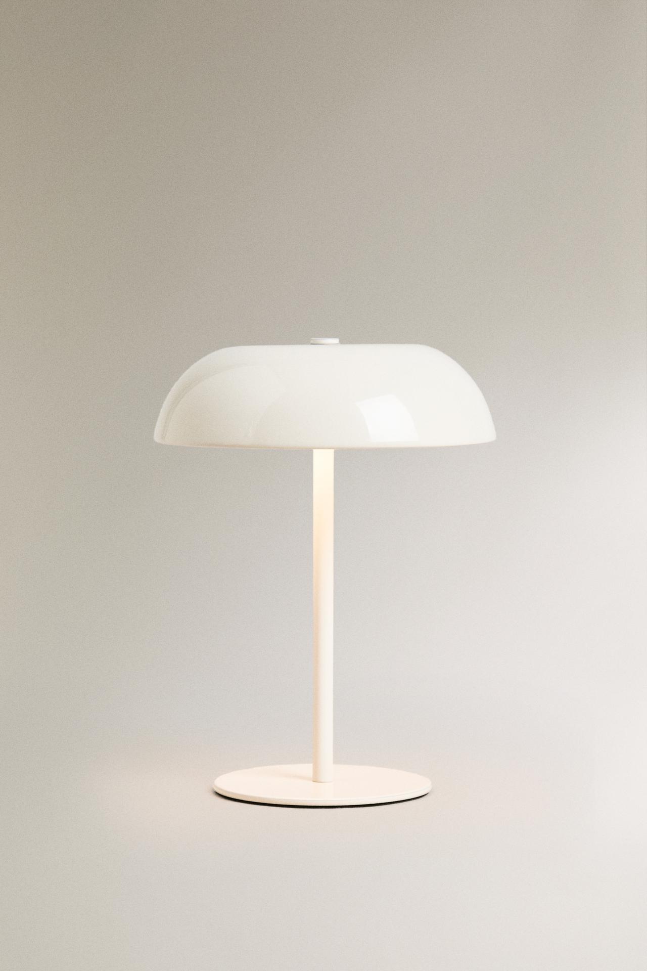 MONOCOLOUR CORDLESS TABLE LAMP — Ecru