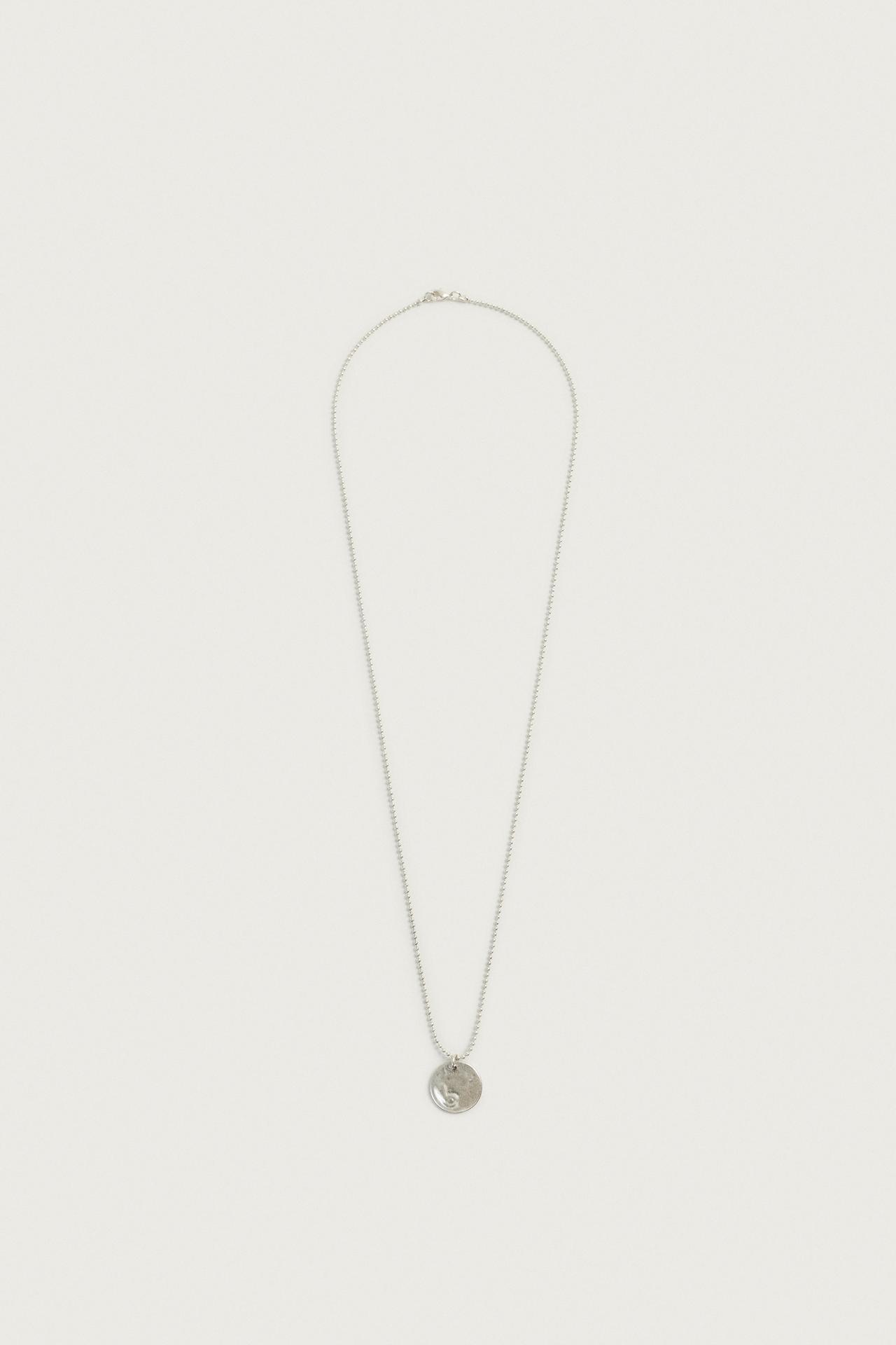 COIN PENDANT NECKLACE — Silver