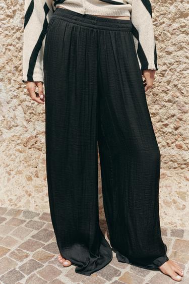 PANTALÓN FLUIDO ANCHO - Negro de Zara