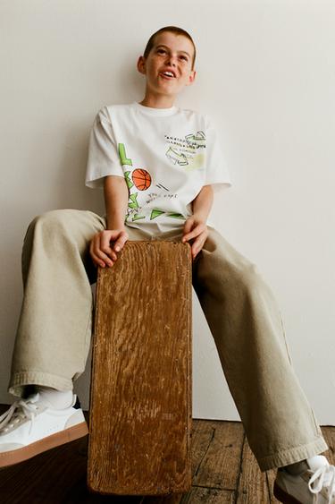 GRAFFITI PRINT T-SHIRT - White by Zara