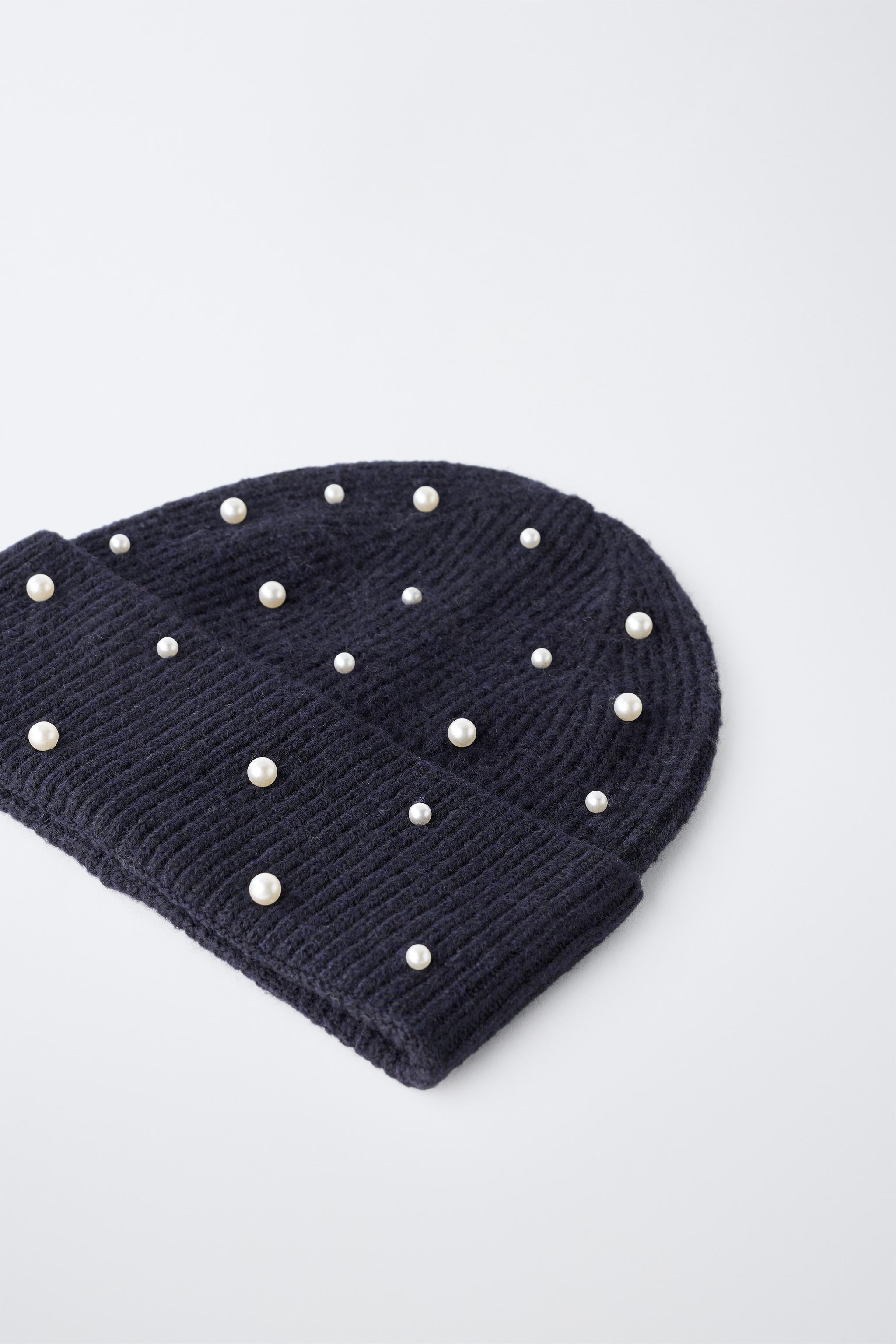KNIT HAT WITH FAUX PEARLS — Navy blue