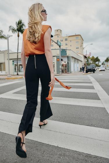 HIGH-WAIST TROUSERS - Black by Zara