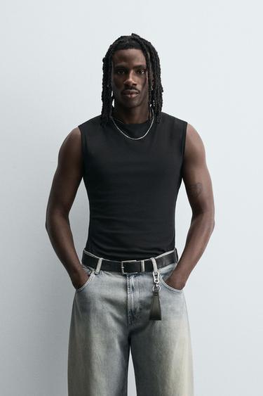 TANK T-SHIRT - Black by Zara