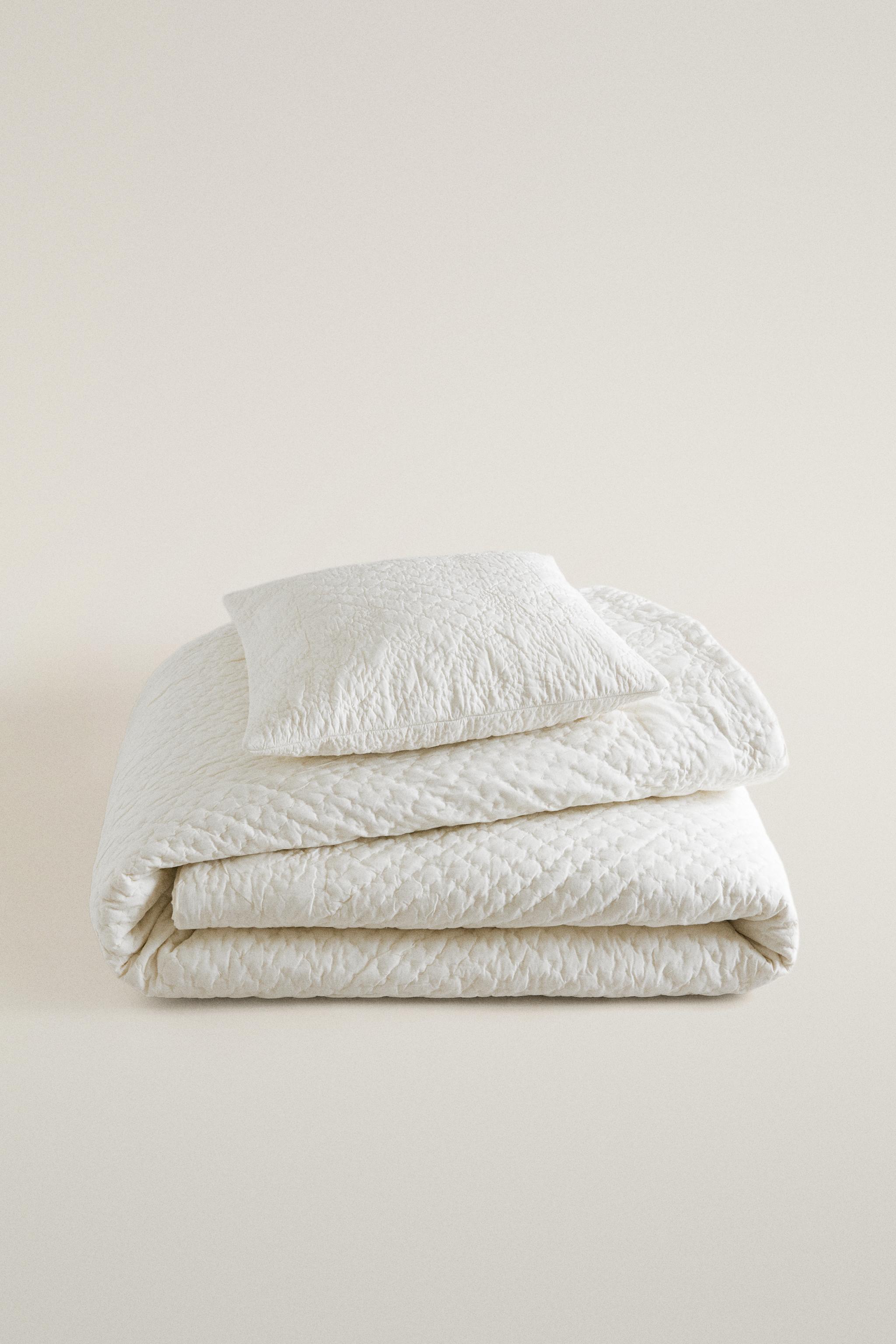 COTTON VOILE QUILT | KATHARINE POLE