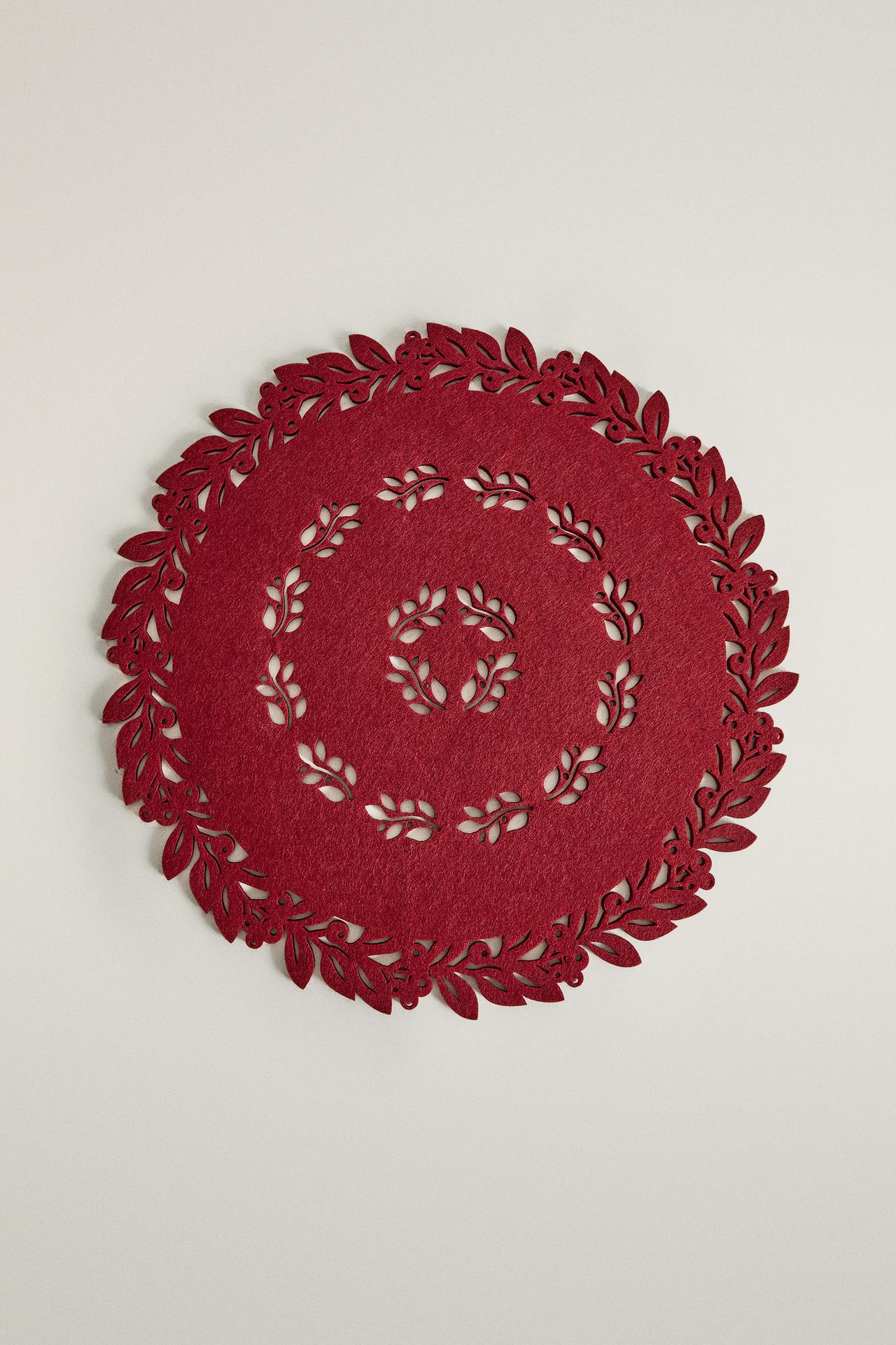 CHRISTMAS FELT PLACEMAT