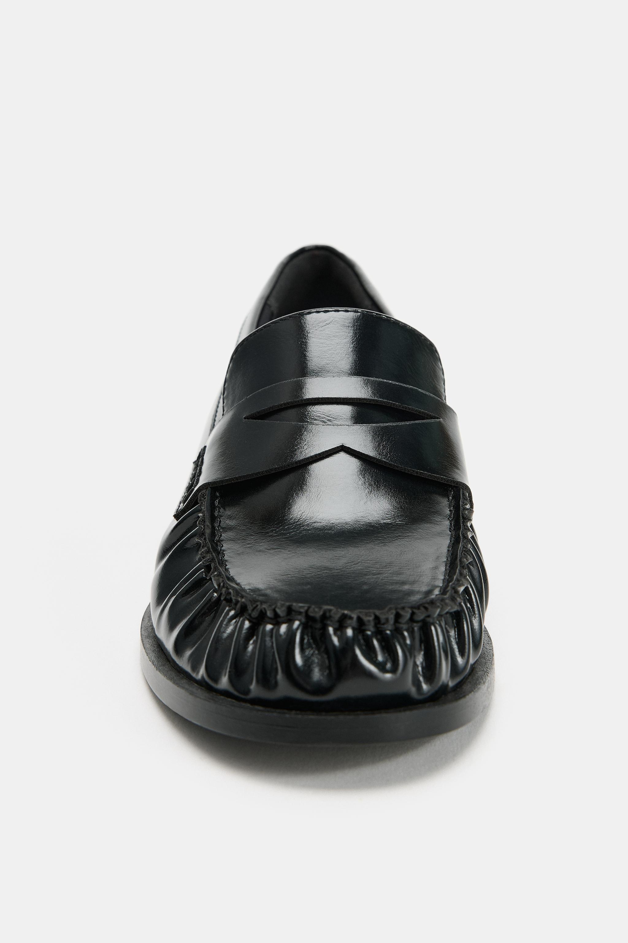 PATENT-EFFECT LOAFERS