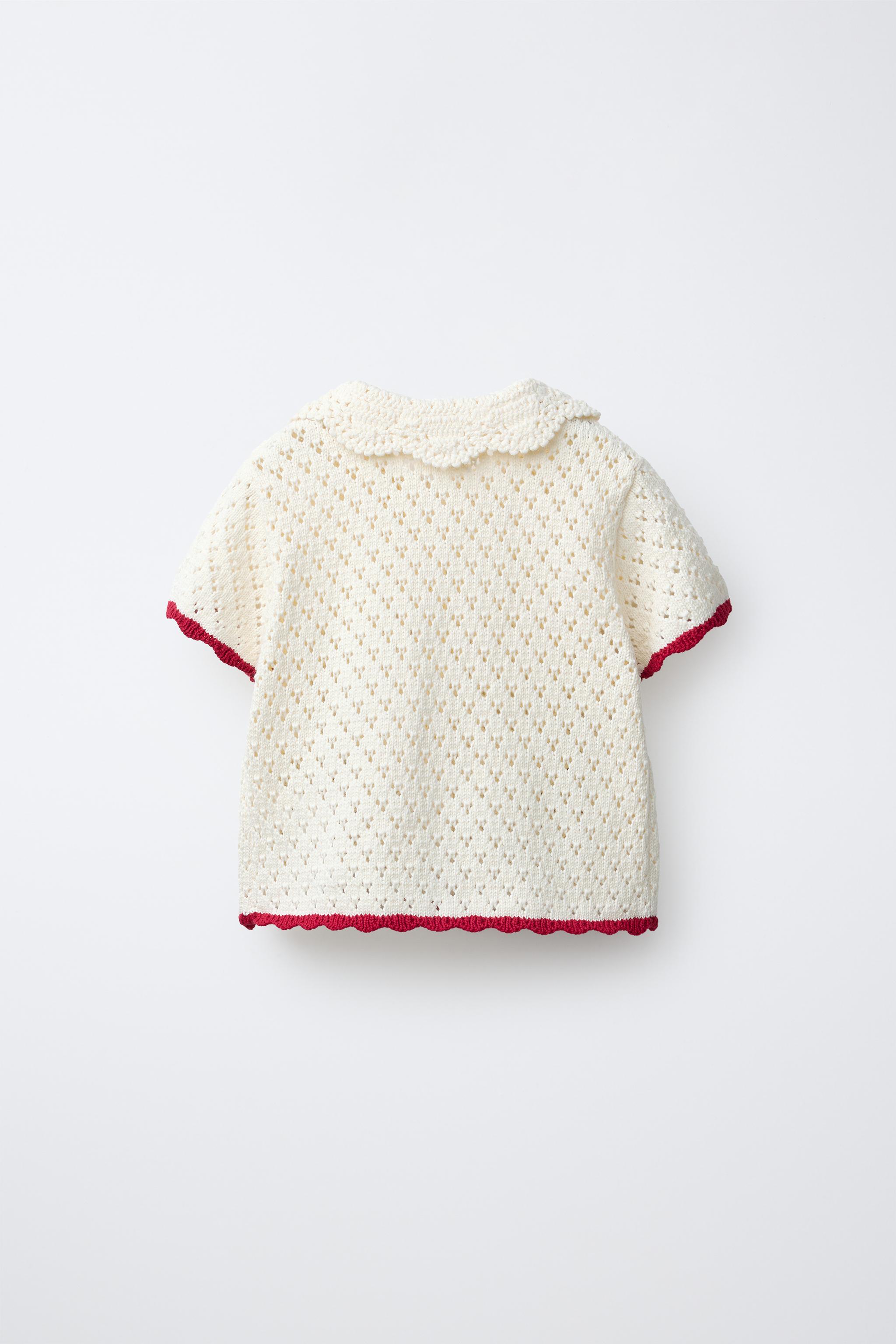 TOP EN MAILLE ET FLEURS CROCHET