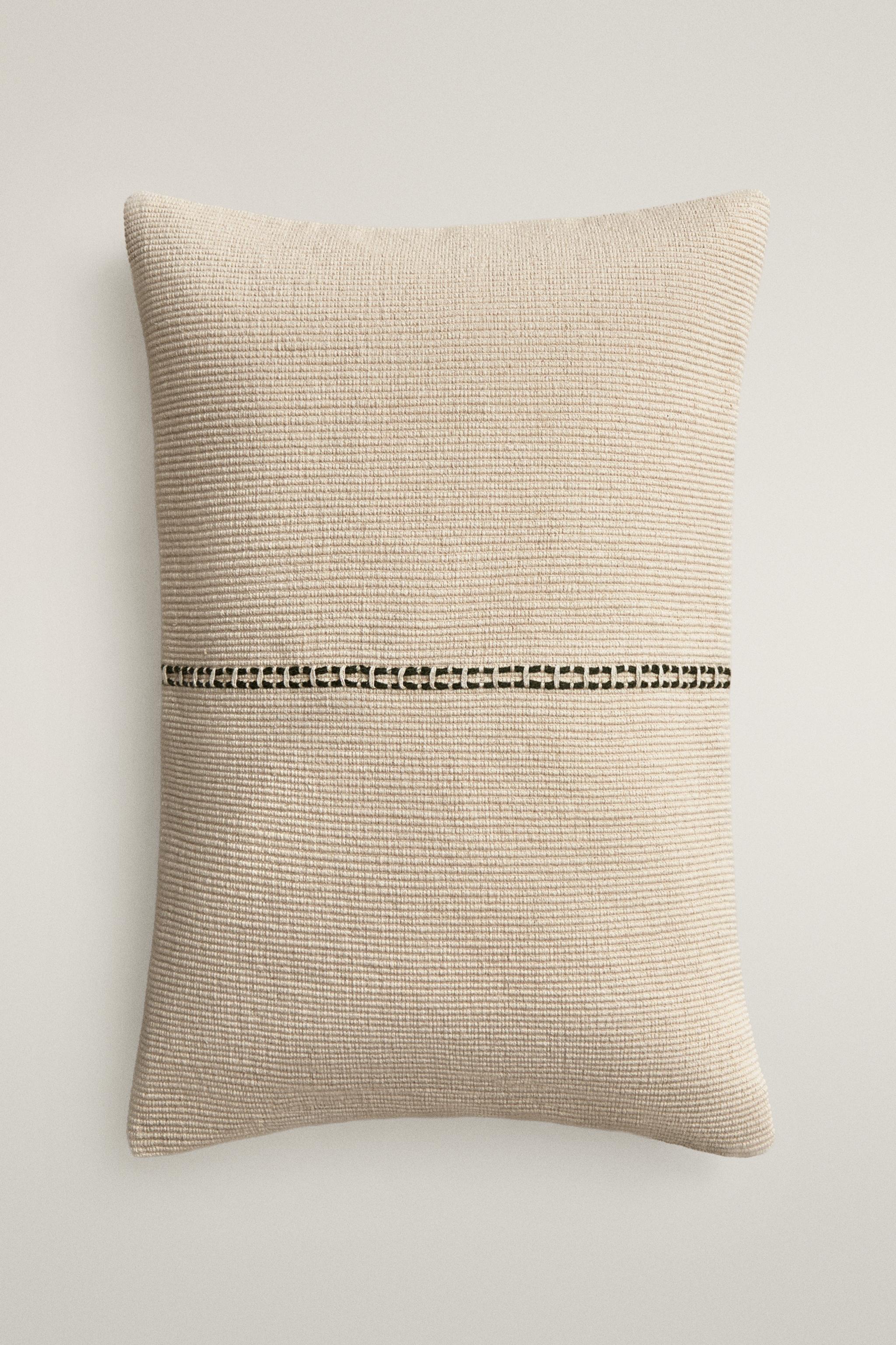 DOUBLE LINE CUSHION COVER