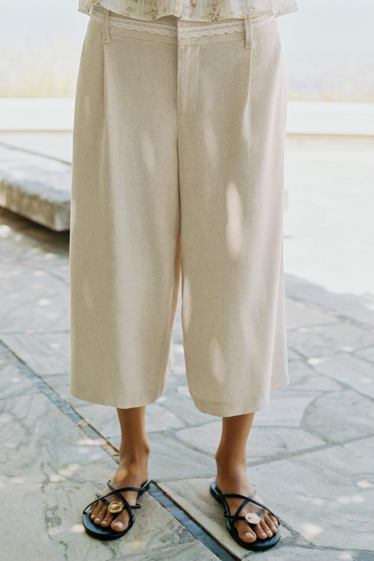 Pantalones cortos Bermuda de lino con encaje 3