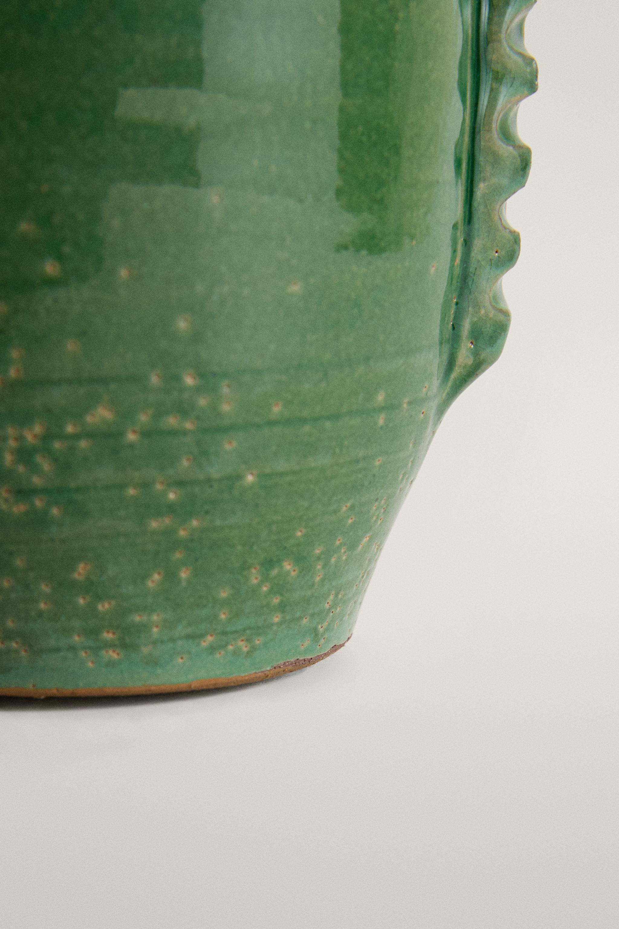DECORATIVE TERRACOTTA VASE