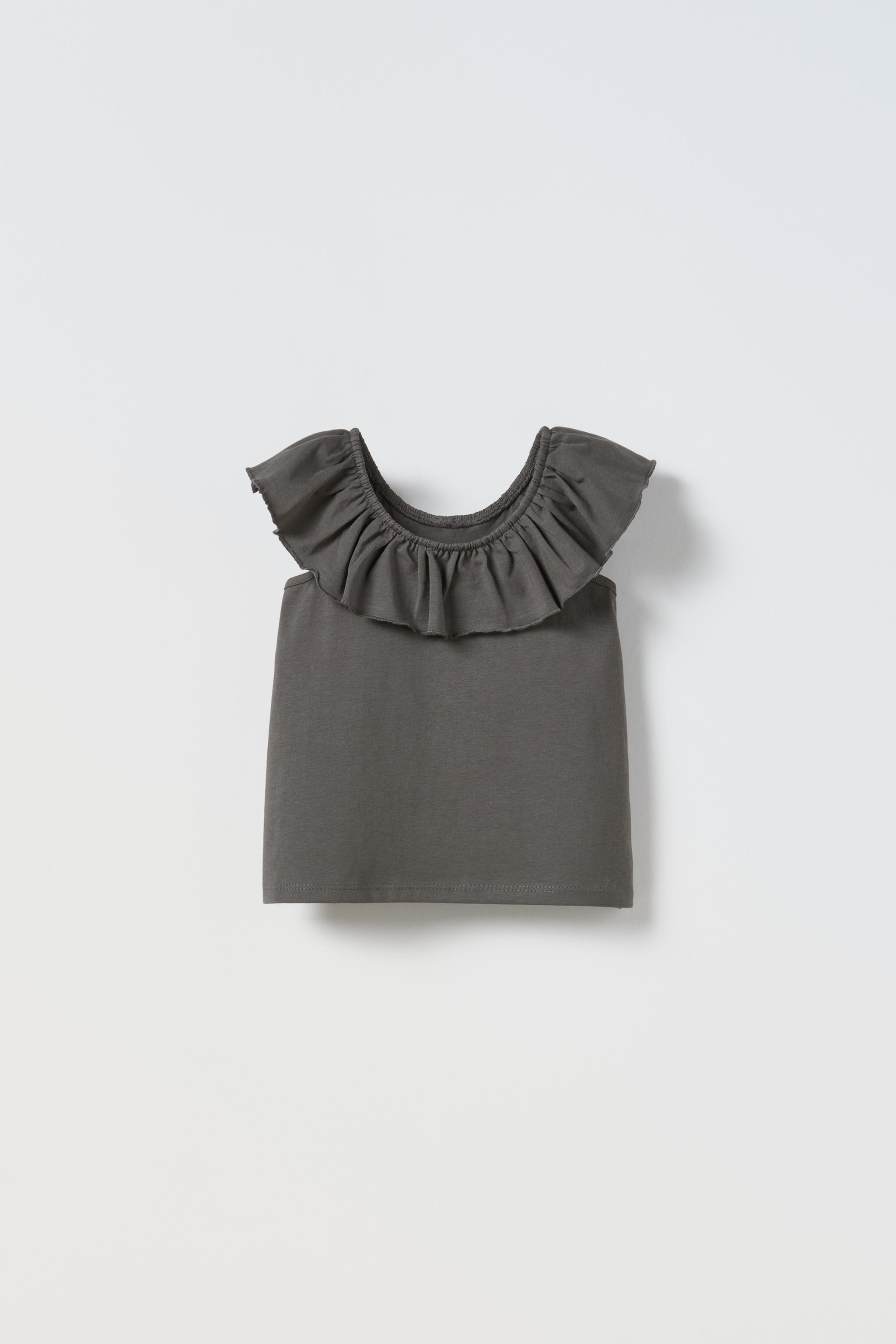 Zara black cheap ruffle top