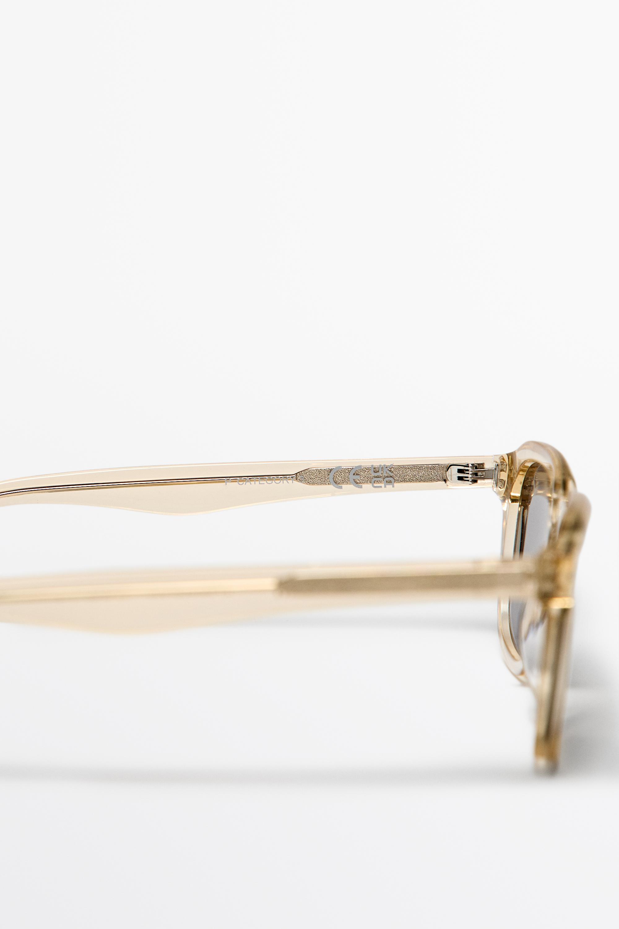 Lunettes de soleil carrées