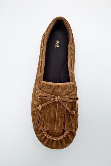 SUEDE LOAFERS WITH FRINGE - Dark tan by Zara