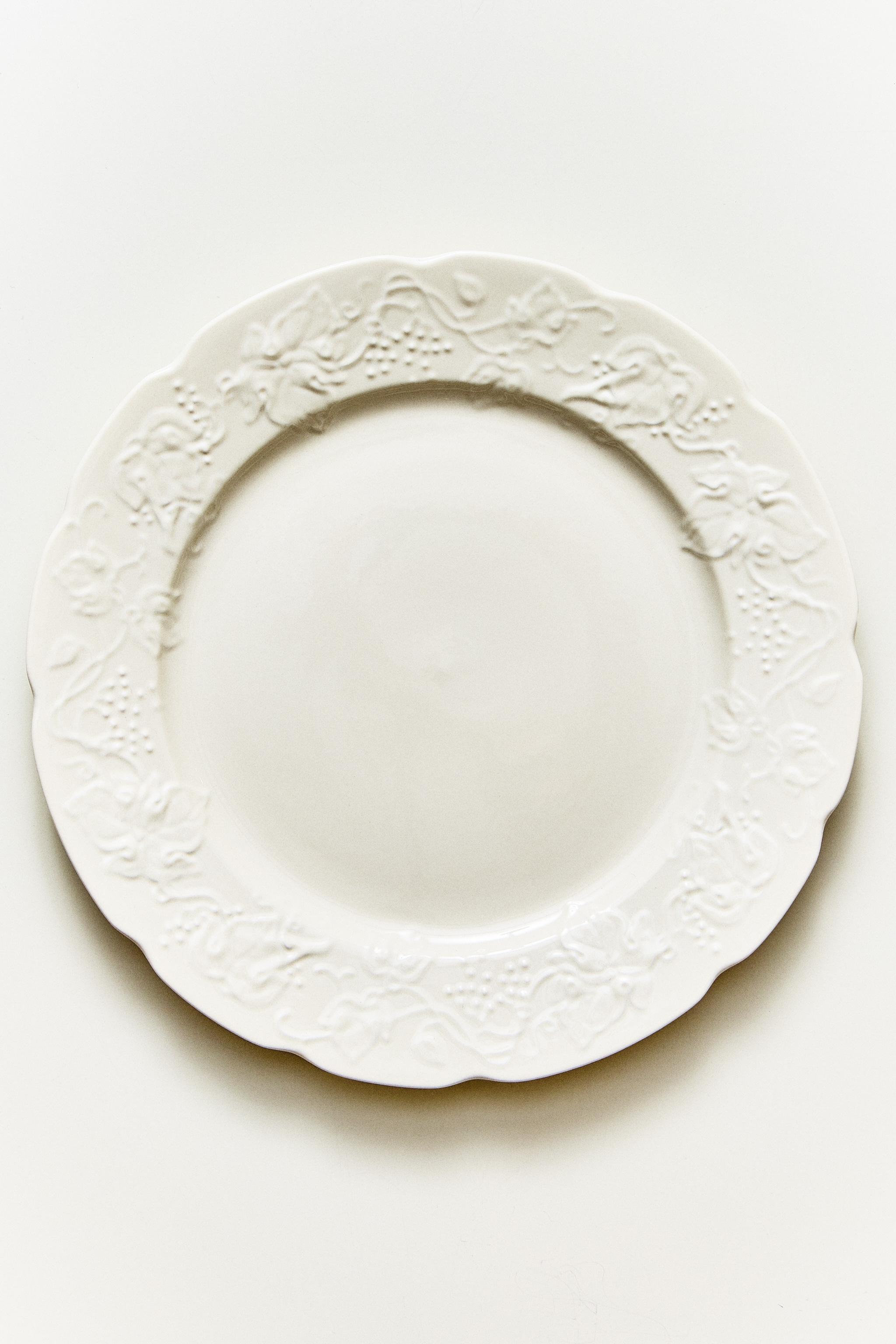 ASSIETTE PLATE PORCELAINE RAISINS