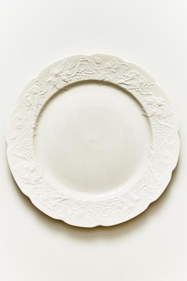 GRAPE PORCELAIN DINNER DISH - Cream by Zara