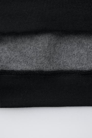 SWEAT À CAPUCHE SKATE FLOCK - Noir / fuchsia de Zara - Image 3