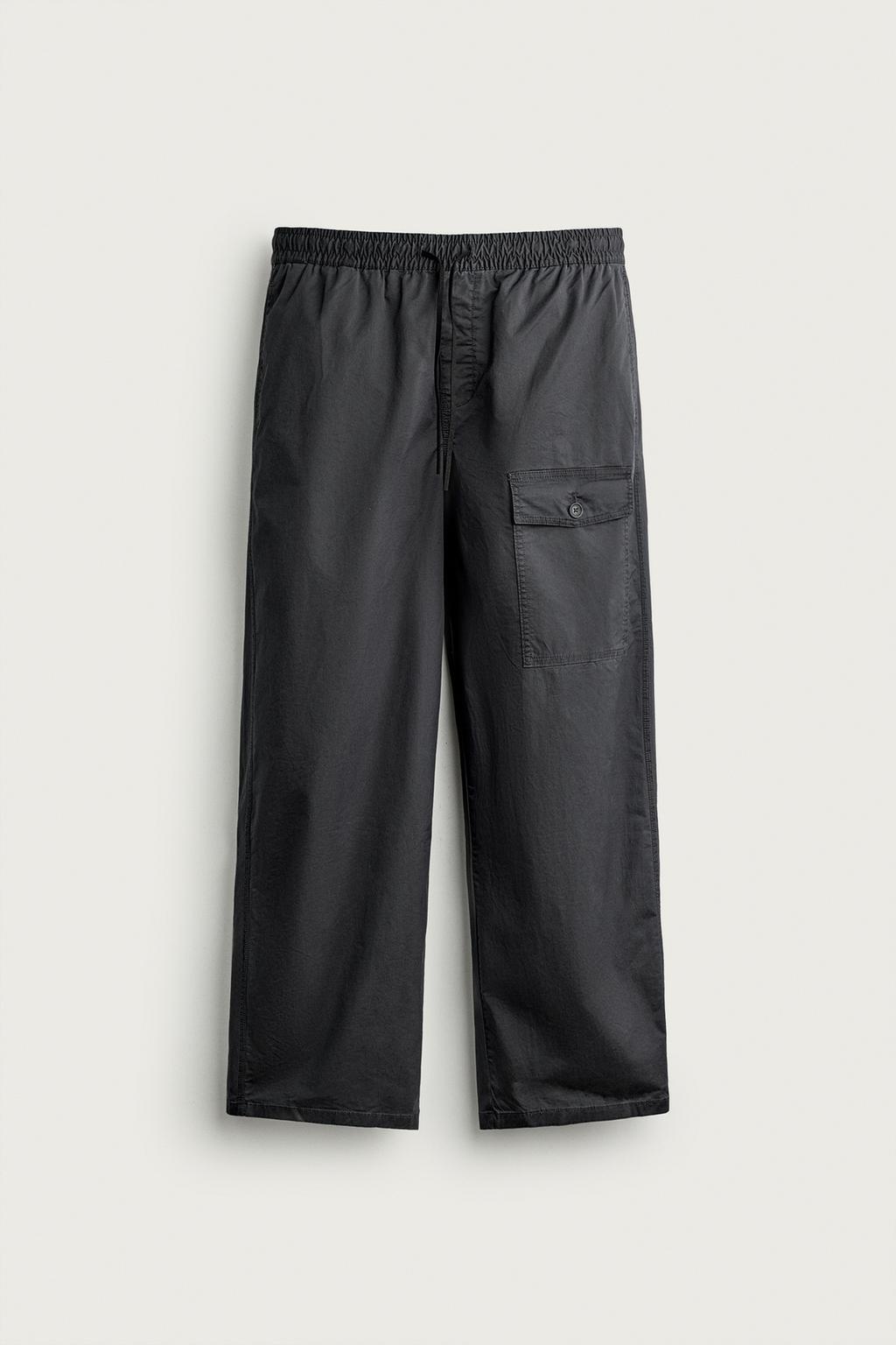 RELAXED FIT CARGO TROUSERS